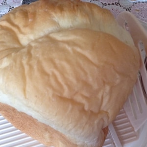 ＨＢ　白玉粉入り食パン